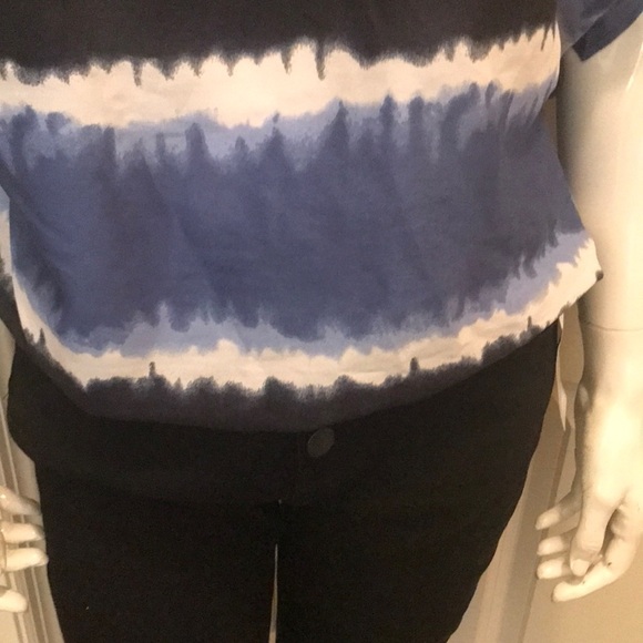 Blouse - Picture 3 of 6